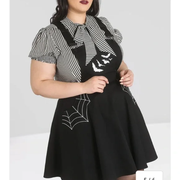 Hell Bunny Miss Muffet Pinafore Black Dress with Spider Web and Bat Design - Picture 5 of 6